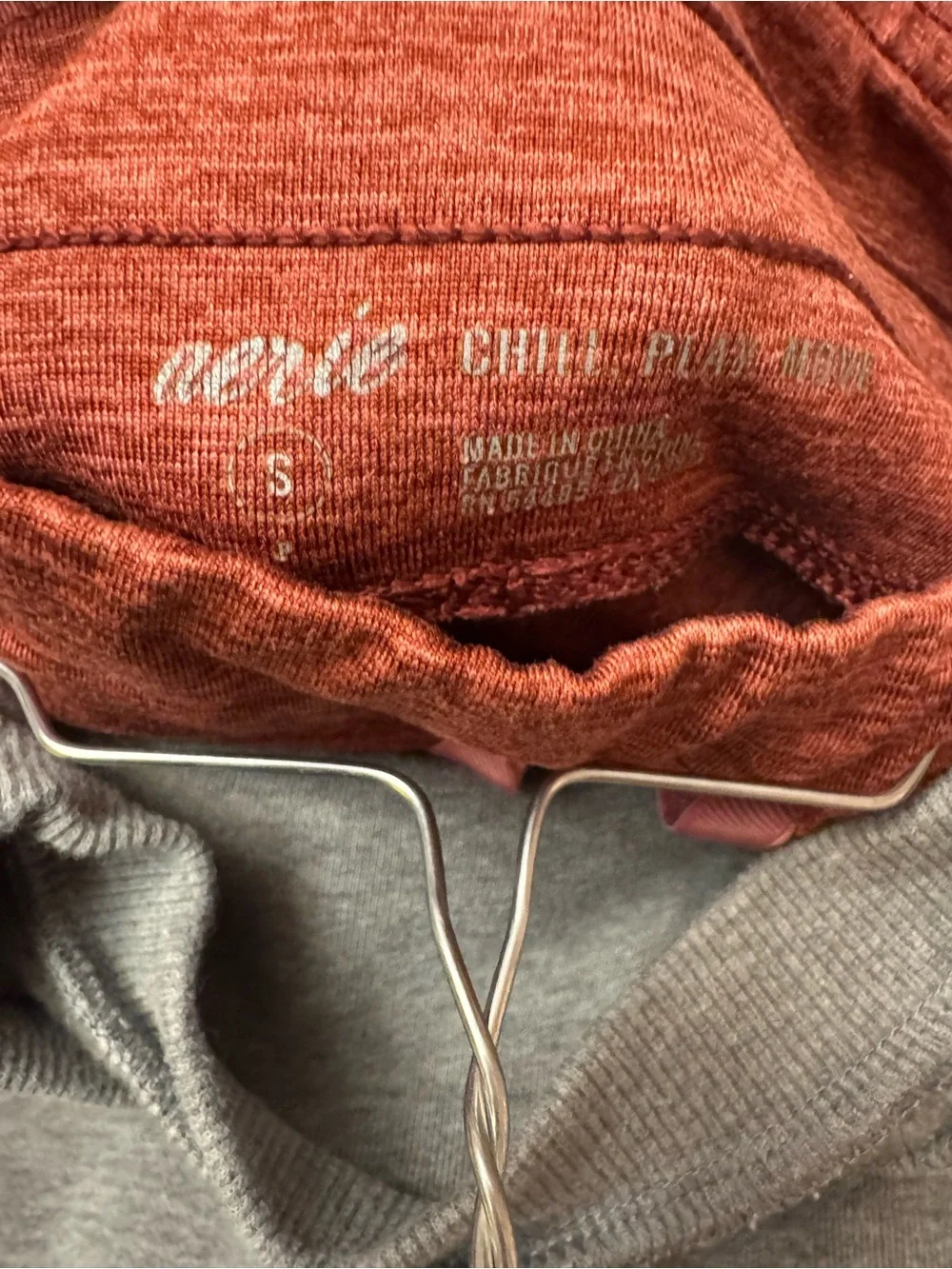 wild fable Gray Cropped Crewneck Sweatshirt - Picture 4 of 4